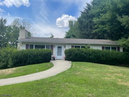 190 Main St, Ogdensburg, NJ, 07439-1137 | Card Image