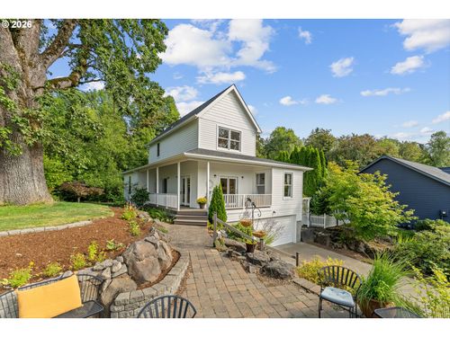 2678 5th Ave, West Linn, OR, 97068-4721 | Card Image