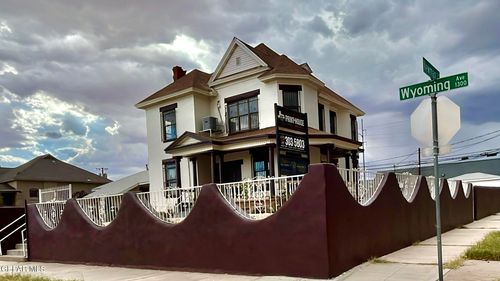 1331 Wyoming Ave, El Paso, TX, 79902-5574 | Card Image