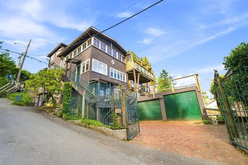 3396 Marine Dr, West Vancouver, BC, V7V1M9 | Card Image