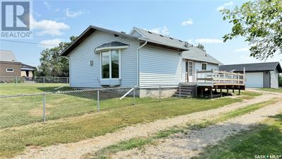 309 9 Th St, House other with 2 bedrooms, 1 bathrooms and null parking in Bladworth SK | Image 3