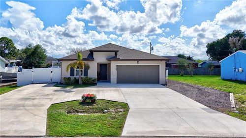 2068 Sw Mcallister Ln, Port St Lucie, FL, 34953-2065 | Card Image