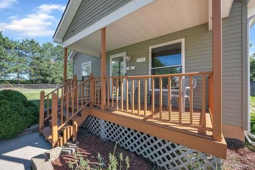 175 Rockwell Ave, Pontiac, MI, 48341-2260 | Card Image