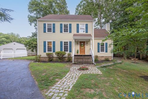 12200 Mckenna Ct, Midlothian, VA, 23112-3734 | Card Image