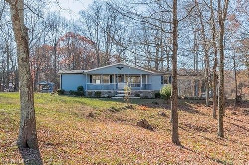 4891 Oak Branch Lane, Walkertown, NC, 27051 | Card Image