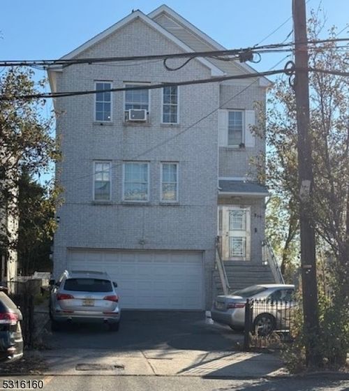 517 Irvine Turner Blvd, Newark, NJ, 07108-2415 | Card Image