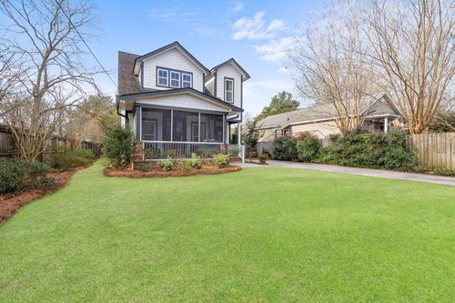 612 W 3rd North St, Summerville, SC, 29483-6142 | Card Image