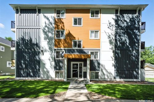 11-719 10th St E, Saskatoon, SK, S7H0H2 | Card Image