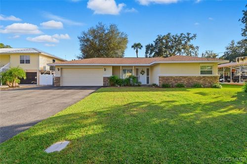 1840 Nw 18th St, Crystal River, FL, 34428-5023 | Card Image