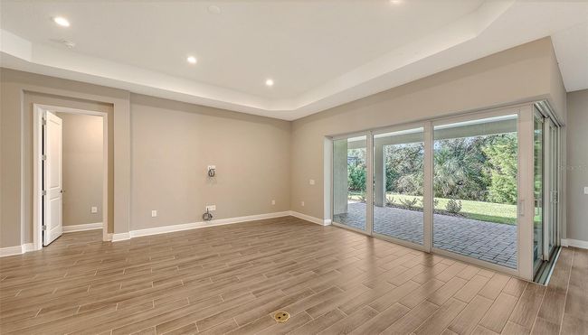 21205 Holmes Cir, House other with 4 bedrooms, 3 bathrooms and null parking in Venice FL | Image 9