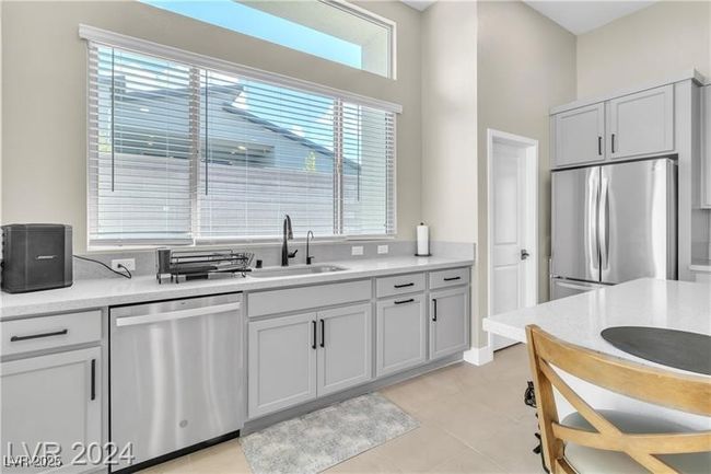 10301 Fairview Ridge Ct, House other with 4 bedrooms, 3 bathrooms and null parking in Las Vegas NV | Image 20