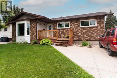 503 7th St E, House other with 4 bedrooms, 2 bathrooms and null parking in Wynyard SK | Image 2