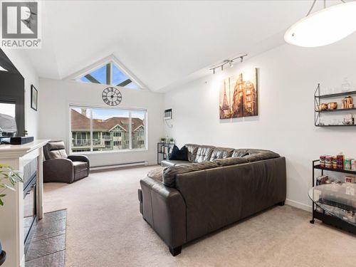 404-688 Lequime Rd, Kelowna, BC, V1W1A4 | Card Image