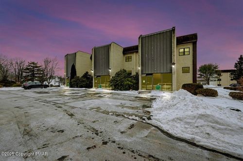 apt-105-116 Foxfire Dr, Mount Pocono, PA, 18344-1690 | Card Image