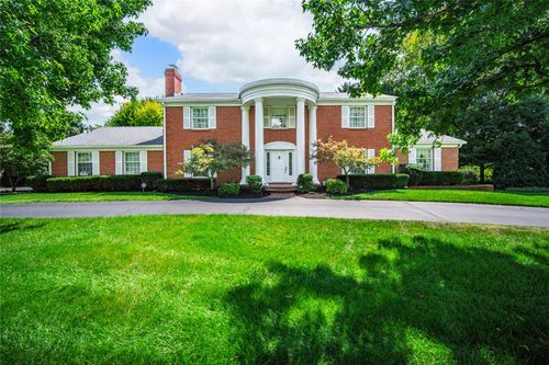 1010 Brittany Hills Dr, Centerville, OH, 45459-1523 | Card Image