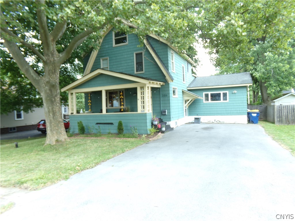 Mackay Ave, Syracuse, NY 13219