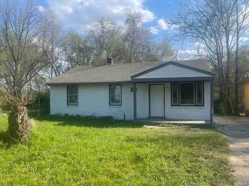 23 Fields Ave, Memphis, TN, 38109-1614 | Card Image