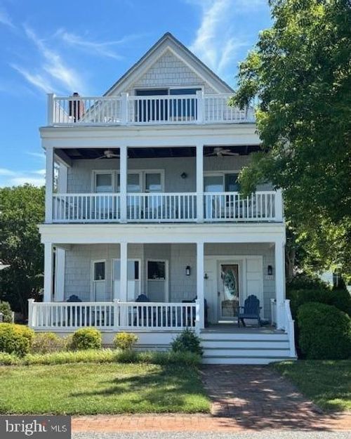 2-106 E Strand, OXFORD, MD, 21654-1046 | Card Image