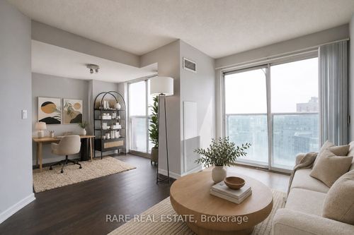 2209-8 Park Rd, Toronto, ON, M4W3S5 | Card Image
