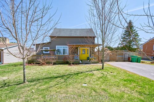 203 Mckellar St, Glencoe, ON, N0L1M0 | Card Image