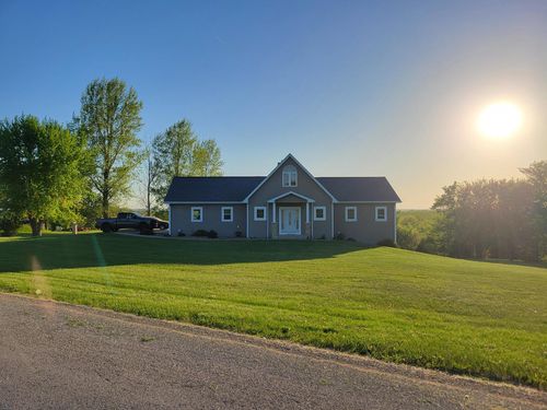 7648 N Indian Ridge Rd, EAST DUBUQUE, IL, 61025-9654 | Card Image
