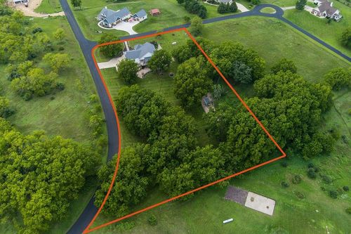 W8820 Highway 39, YORK, WI, 53516 | Card Image