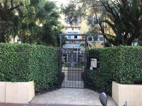 apt-311-536 14th St, Miami Beach, FL, 33139-4079 | Card Image