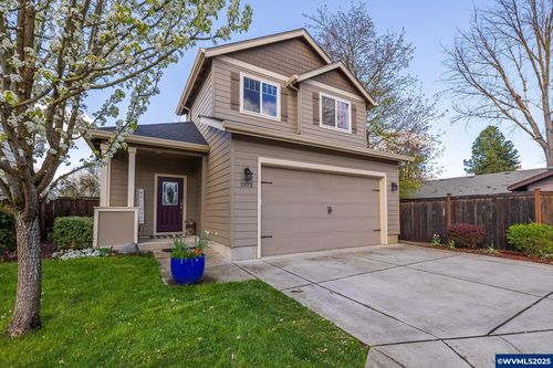 1972 Debra Sue Ct, Eugene, OR, 97404-2587 | Card Image