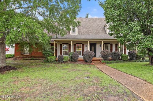 501 Brighton Cir, Brandon, MS, 39047-7790 | Card Image