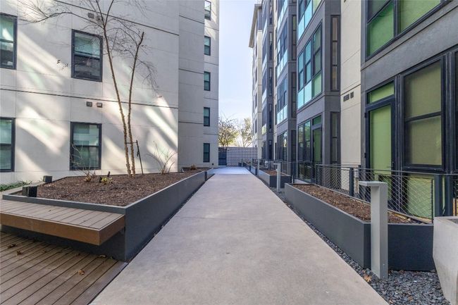 APT-137 - 800 Embassy Dr, Condo with 2 bedrooms, 2 bathrooms and 2 parking in Austin TX | Image 22