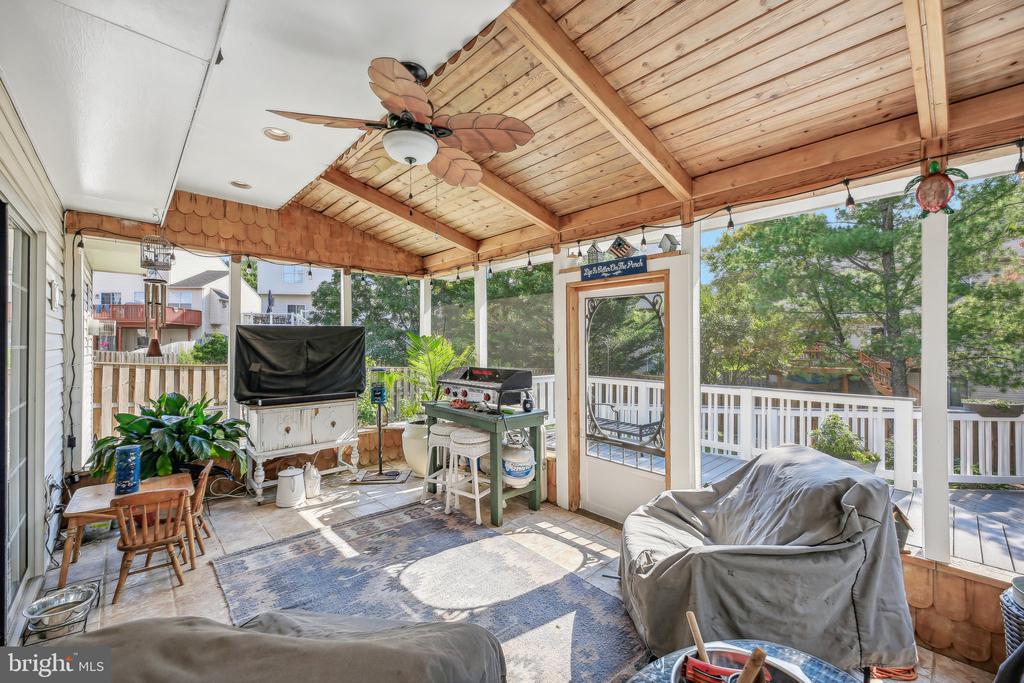 Sparrow Ct, Germantown, MD 20876