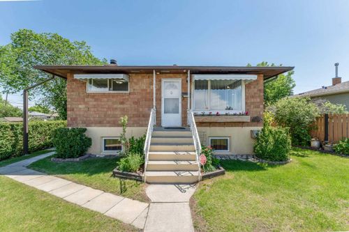 1502 40 St Se, Calgary, AB, T2A1K2 | Card Image