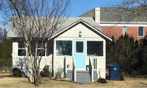 415 W Lincoln Ave, Oakhurst, NJ, 07755-1435 | Card Image