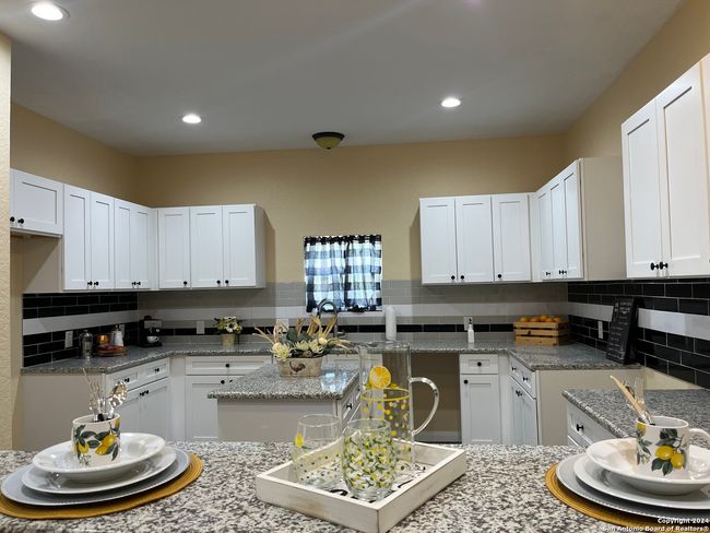 2826 Christian Dr, House other with 3 bedrooms, 2 bathrooms and null parking in San Antonio TX | Image 9