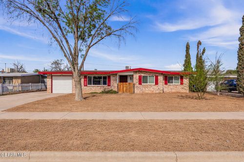 4620 Skylark Way, El Paso, TX, 79922-1831 | Card Image