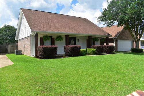 791 Whitfield Dr, Natchitoches, LA, 71457-6115 | Card Image