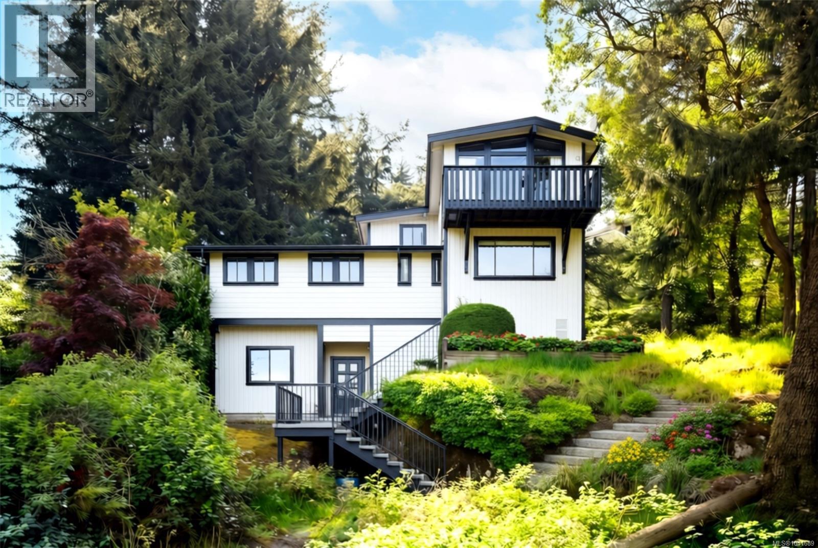 Residential in Colwood 4