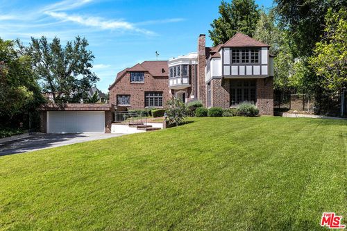 2441 Glendower Avenue, Los Angeles, CA, 90027 | Card Image