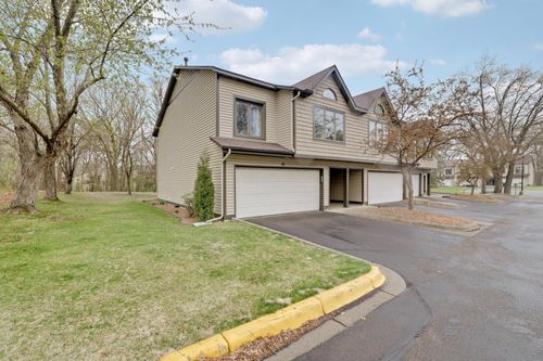 16 110th Ln Nw, Coon Rapids, MN, 55448-3392 | Card Image