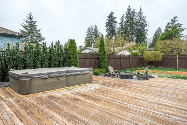 5861 Kilkee Drive, House other with 3 bedrooms, 3 bathrooms and 14 parking in Surrey BC | Image 36