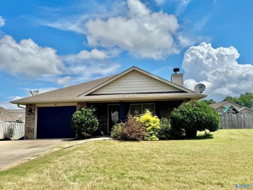 227 Village Springs Dr, Madison, AL, 35756-8298 | Card Image