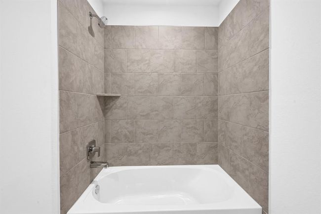 *Images and 3D tour are for illustration only and options may vary from home as built. | Image 7