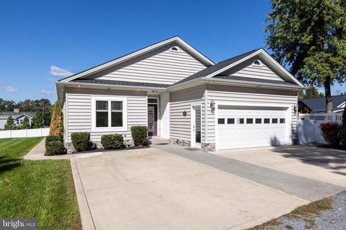 34 Spirea Pl, LURAY, VA, 22835-5262 | Card Image
