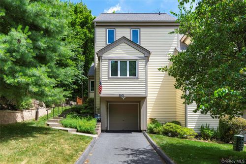 3501 Homestead Ct, Peekskill, NY, 10566-6902 | Card Image