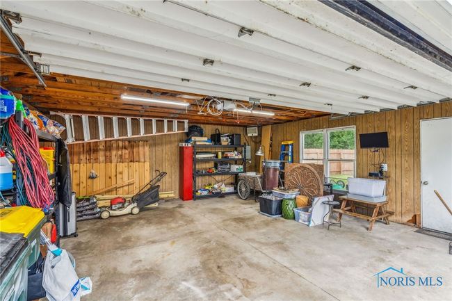 6727 Pelton Dr, House other with 3 bedrooms, 2 bathrooms and 2 parking in Whitehouse OH | Image 43