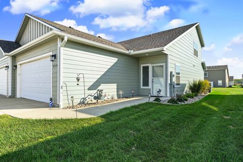 2719 Tim Rogers Ln., Salina, KS, 67401 | Card Image
