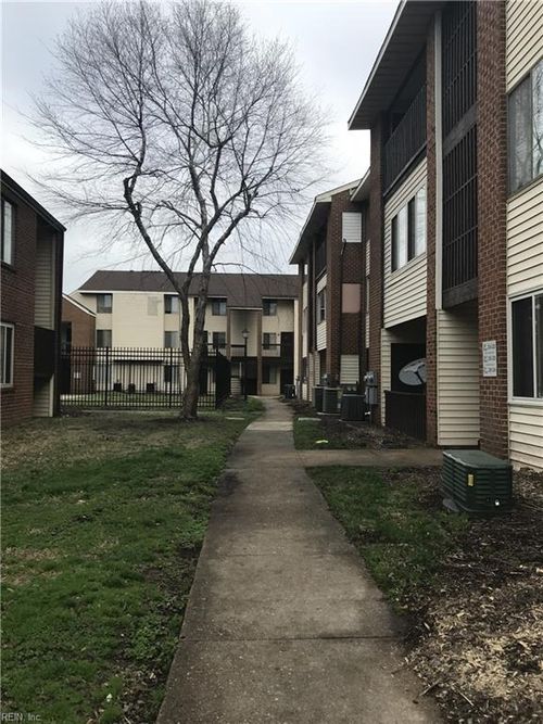 234 Pacific Dr, Hampton, VA, 23666-5710 | Card Image