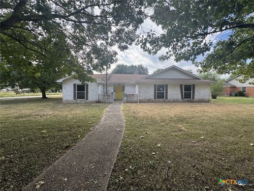 1516 E Mclennan Ave, Mart, TX, 76664-1239 | Card Image