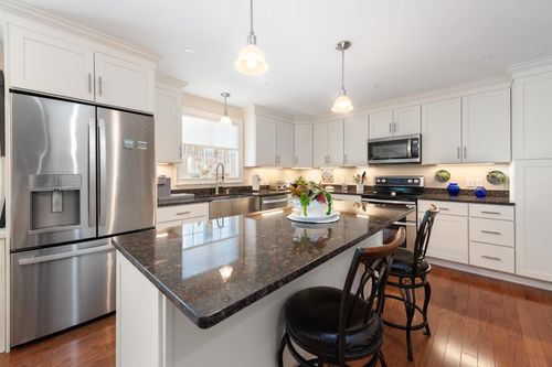 28 Cilley Brook Ln, Hebron, NH, 03241-4351 | Card Image