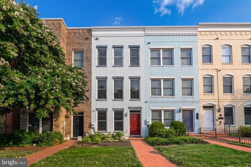 909 5th St Se, WASHINGTON, DC, 20003-4518 | Card Image